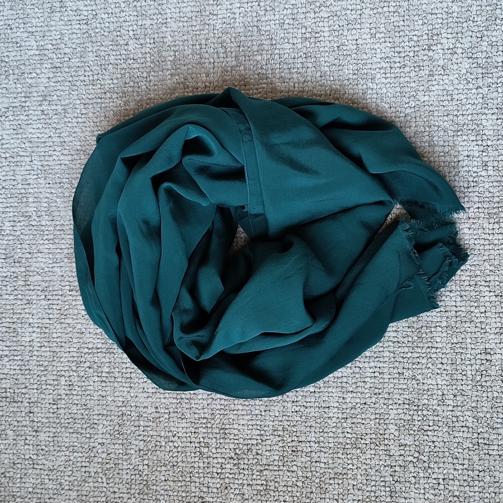Italian silk scarf in New condition